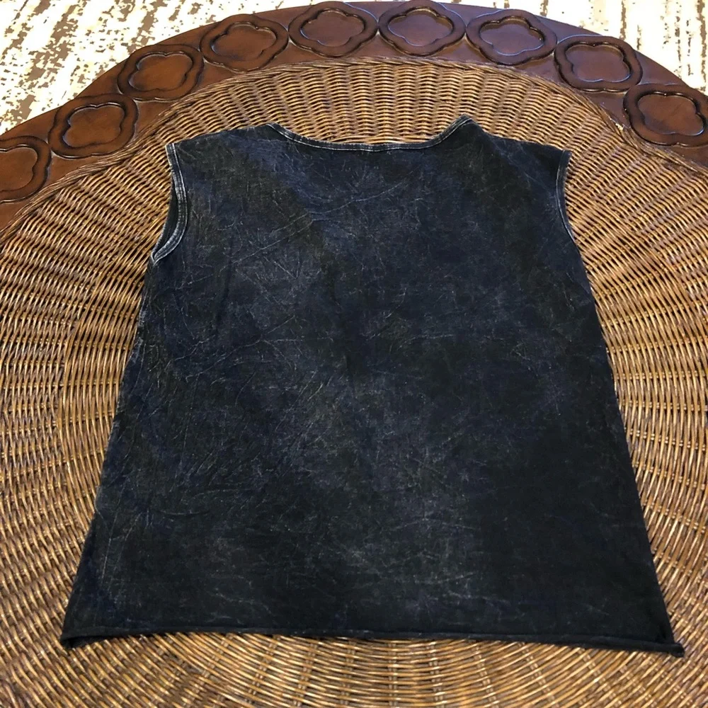 Moon tee - Picture 3 of 3